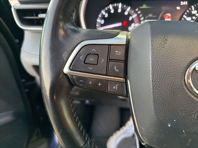 Used 2020 Toyota Highlander XLE image 8