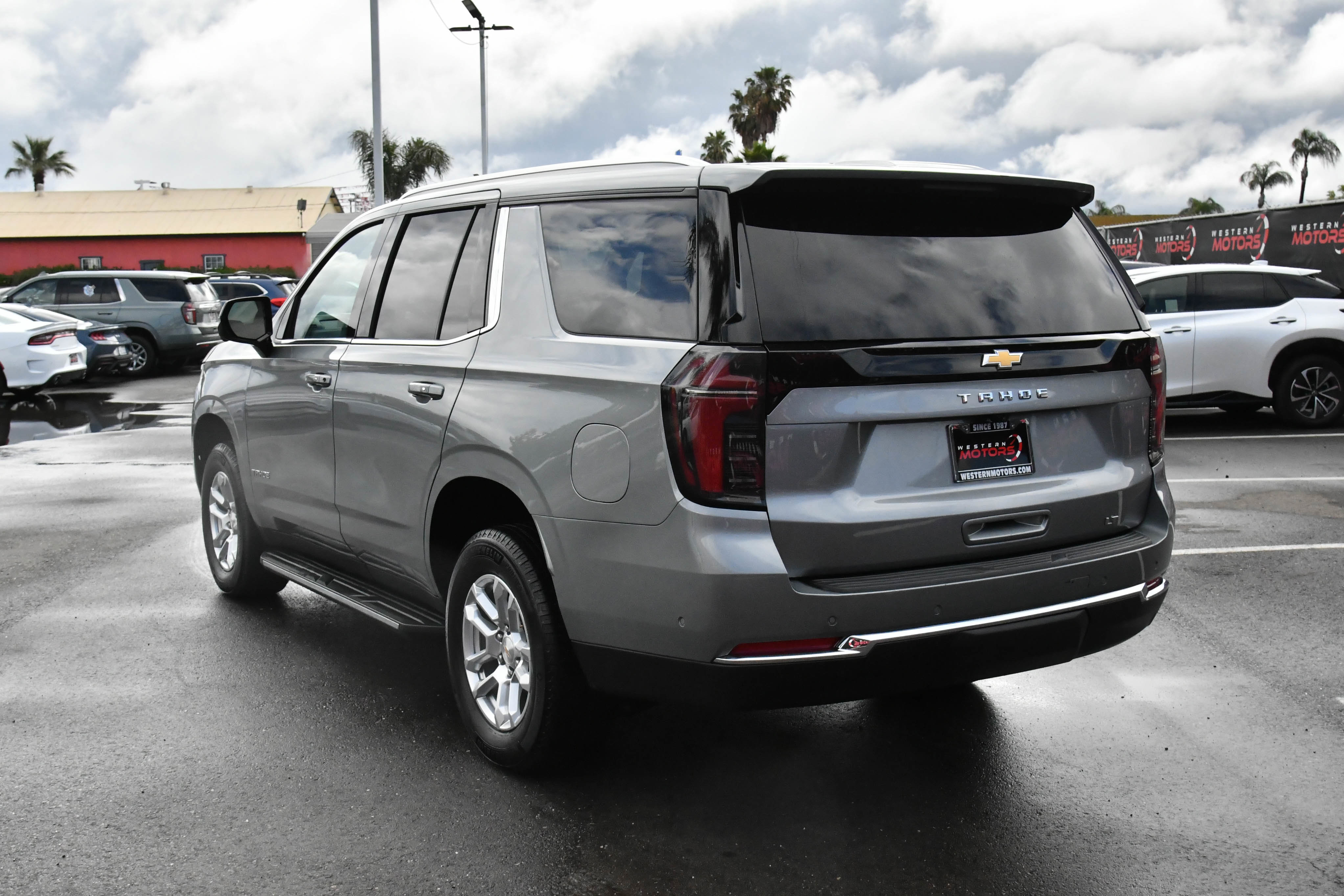 Used 2025 Chevrolet Tahoe LT image 6