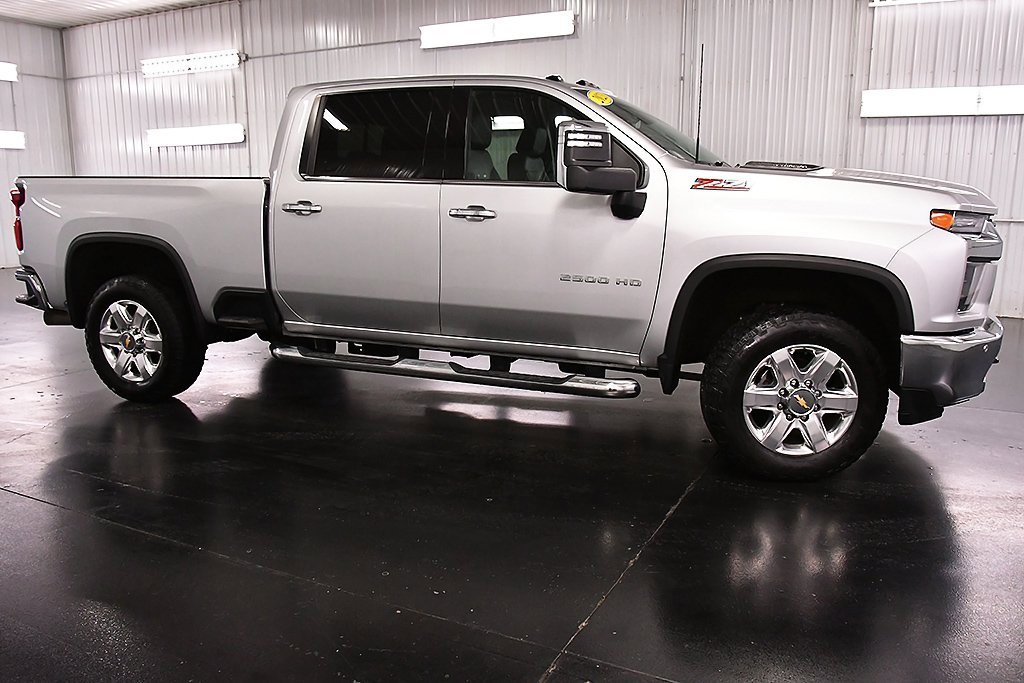 Used 2023 Chevrolet Silverado 2500 LTZ w/ LTZ Premium Package image 8