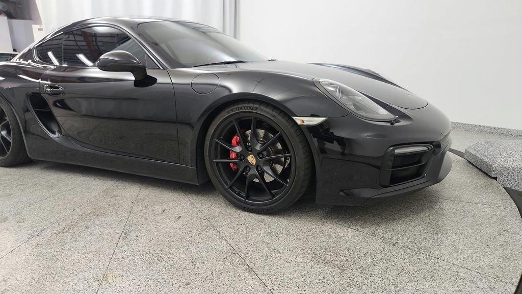 Used 2015 Porsche Cayman GTS RWD image 30