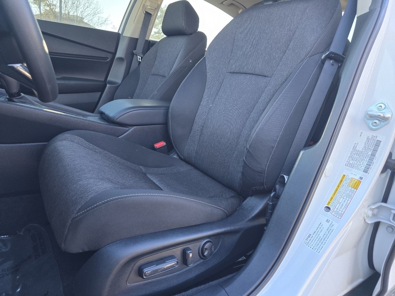 Certified 2023 Honda Accord EX image 24