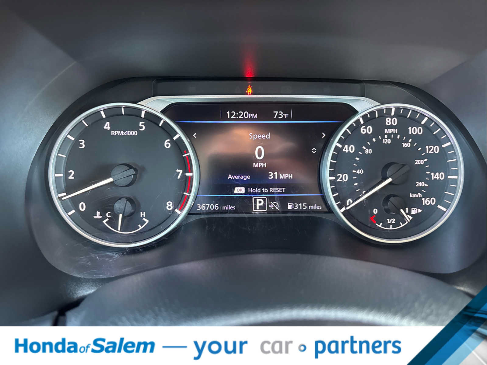 Used 2025 Nissan Sentra SR FWD image 18