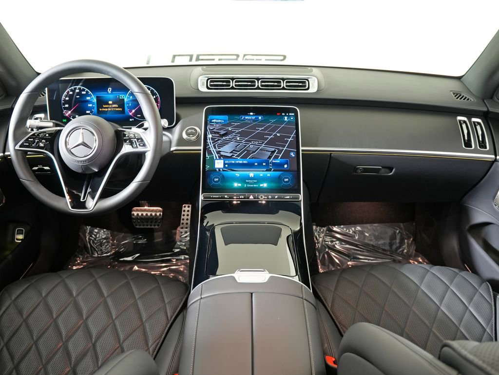 Certified 2025 Mercedes-Benz S 580 4MATIC Sedan image 15