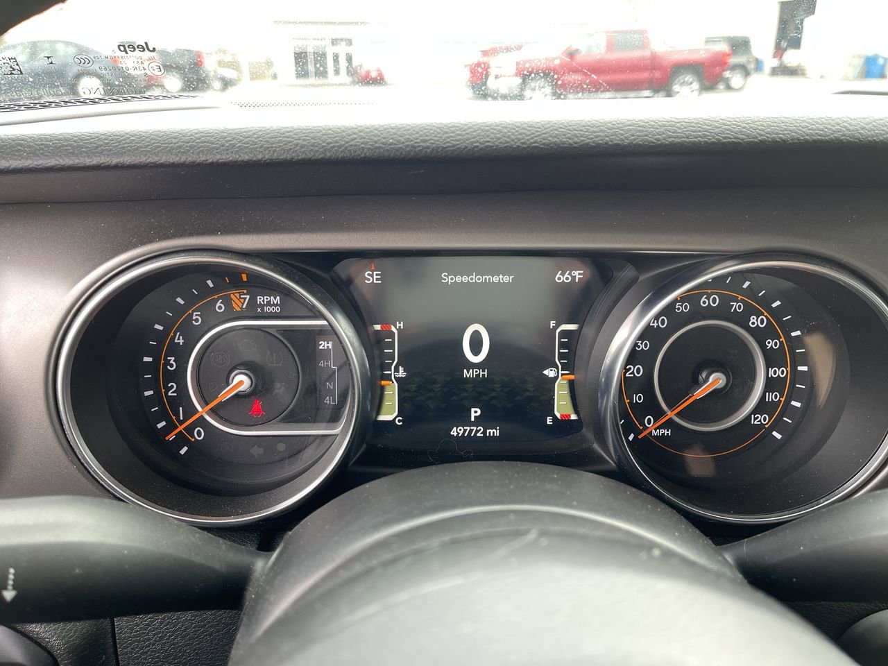 Used 2022 Jeep Gladiator Willys AWD/4WD image 11