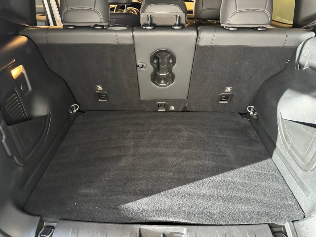 Used 2022 Jeep Renegade Limited AWD/4WD image 22