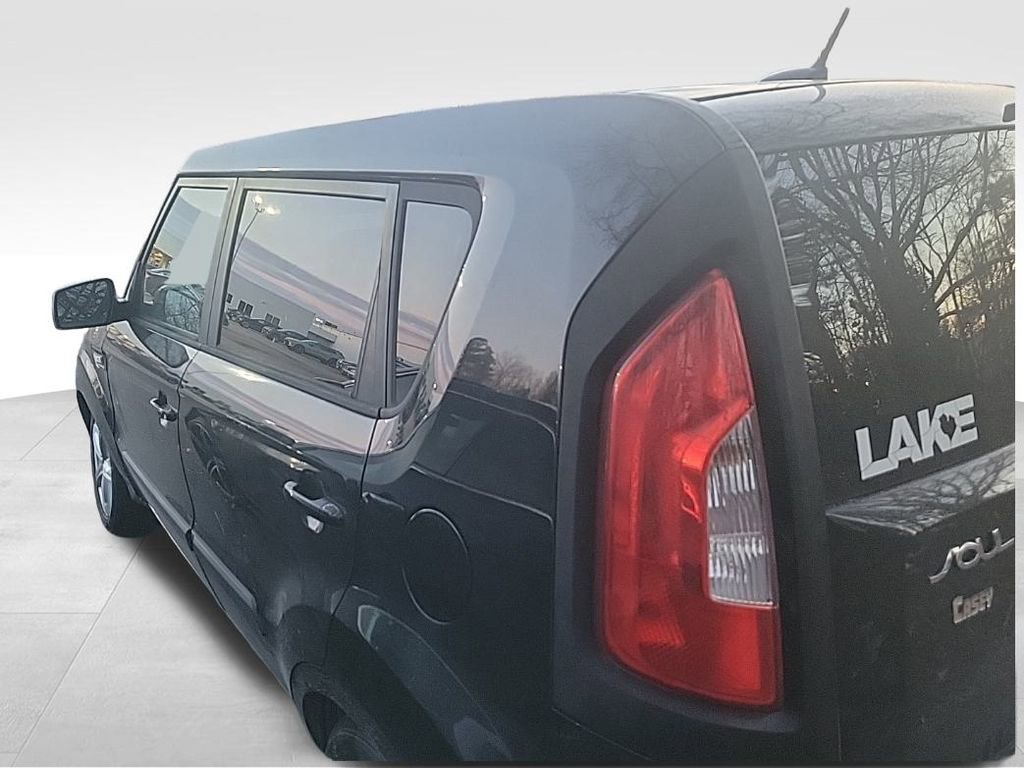 Used 2013 Kia Soul image 2