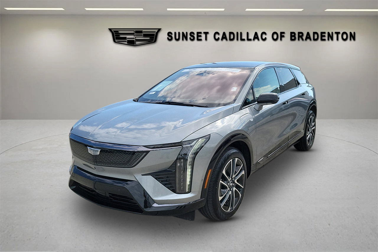 Certified 2025 Cadillac Optiq Sport 2 w/ LPO, Floor Liner Package image 8