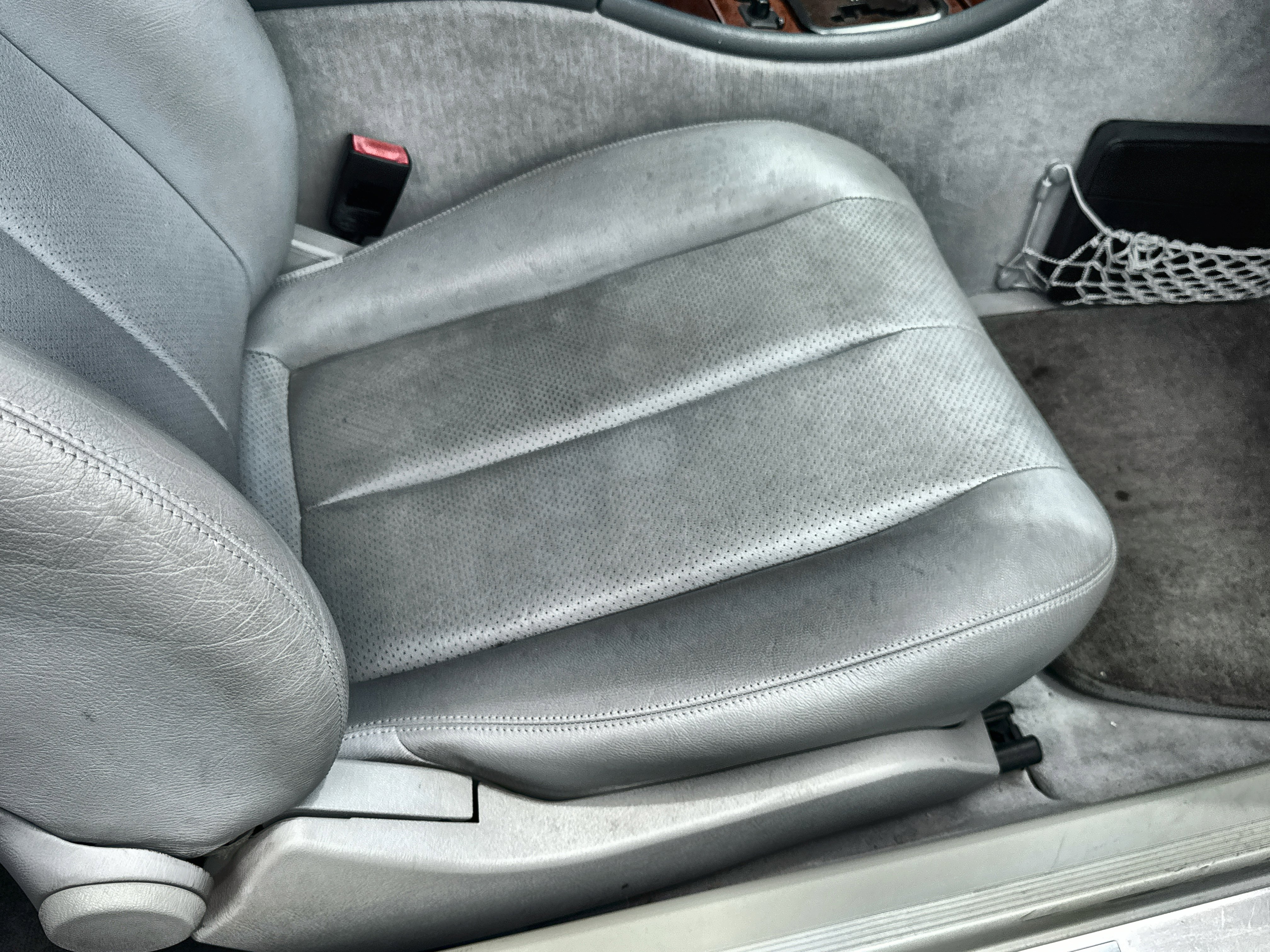 Used 1999 Mercedes-Benz CLK 320 Coupe image 26