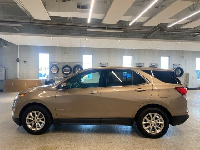 Used 2018 Chevrolet Equinox LT FWD image 11