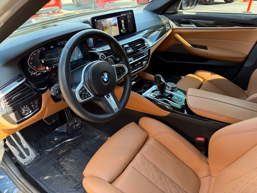 Used 2023 BMW 540i xDrive w/ M Sport Package image 24