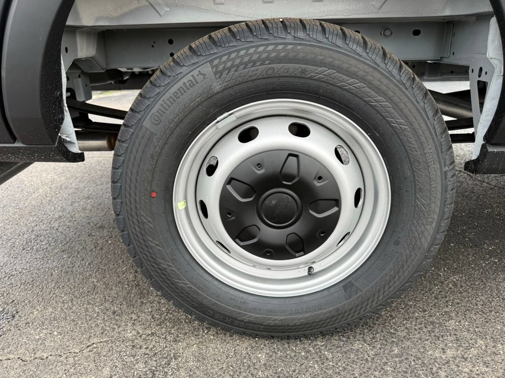 New 2026 Ford Transit 250 Low Roof w/ Load Area Protection Package RWD image 49
