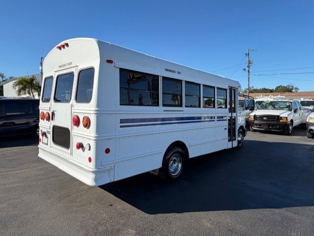 Used 2008 Chevrolet Express 3500 w/ School Bus Package image 5