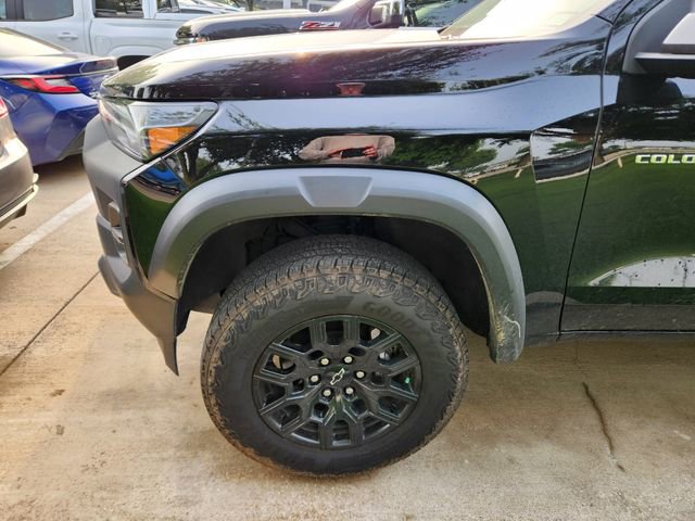 Used 2025 Chevrolet Colorado Trail Boss AWD/4WD image 7