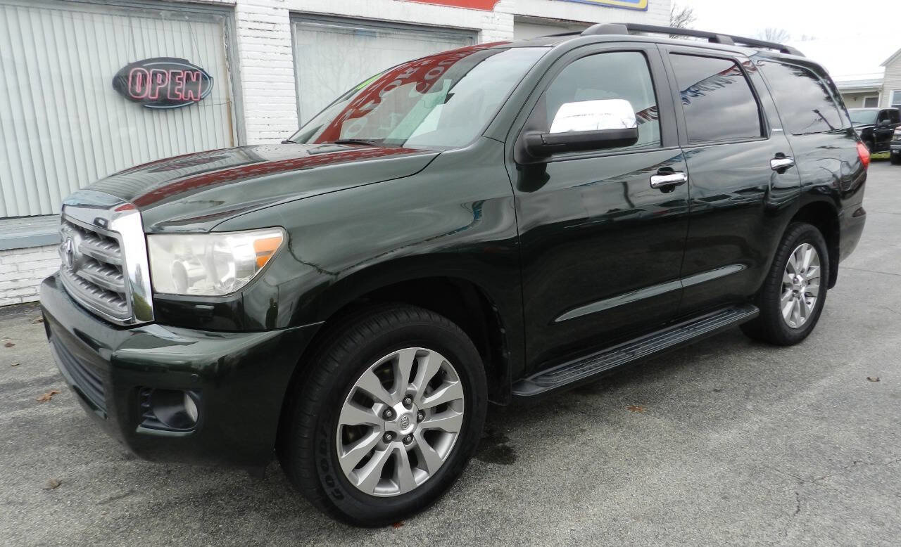 Used 2010 Toyota Sequoia Limited image 3