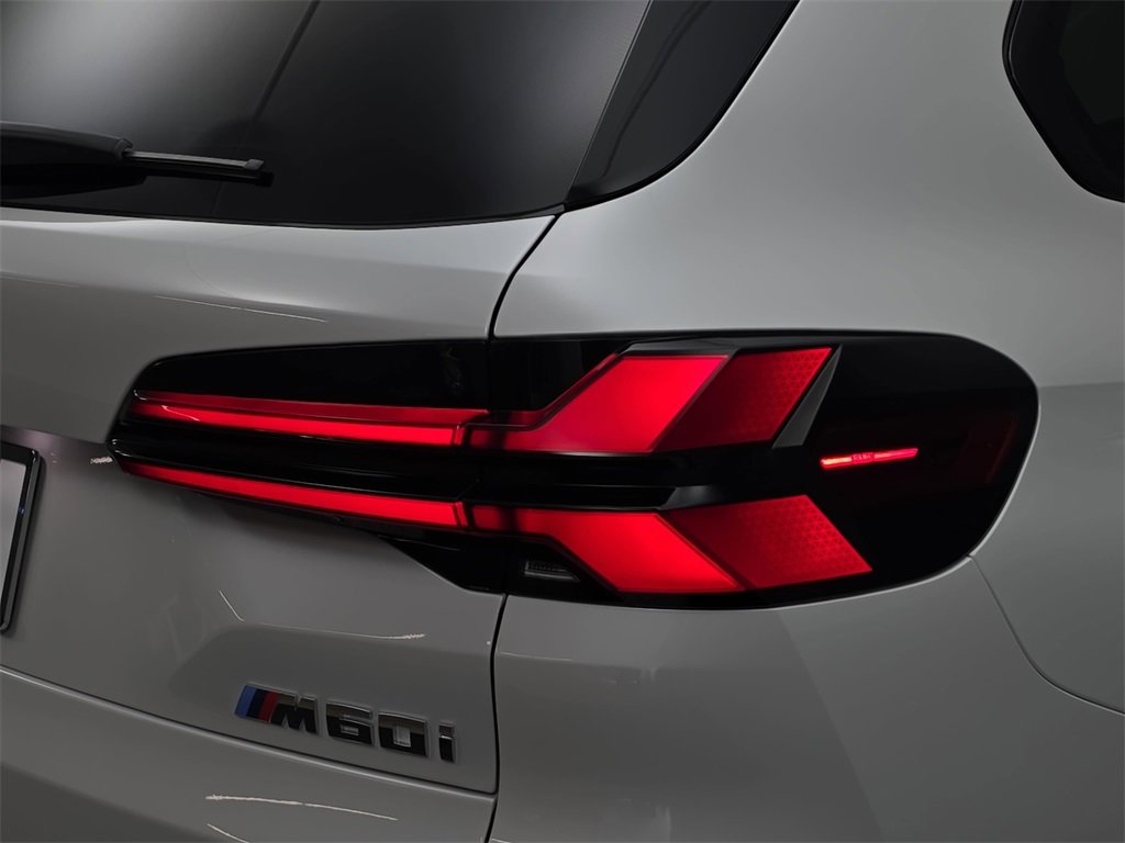 New 2026 BMW X5 M60i image 33