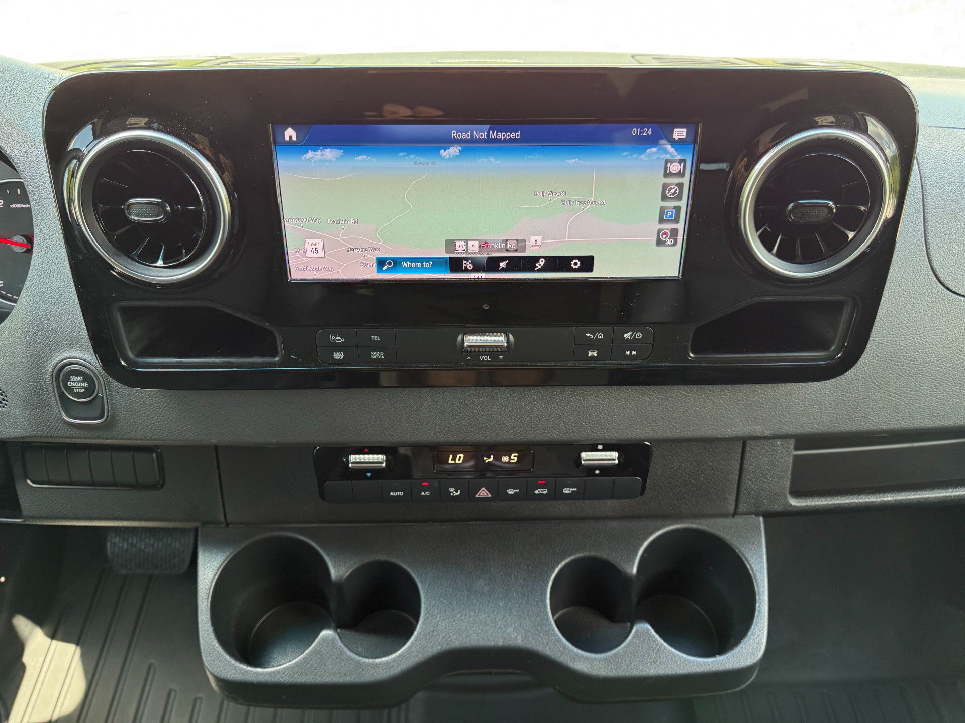 Used 2022 Mercedes-Benz Sprinter 3500 image 62
