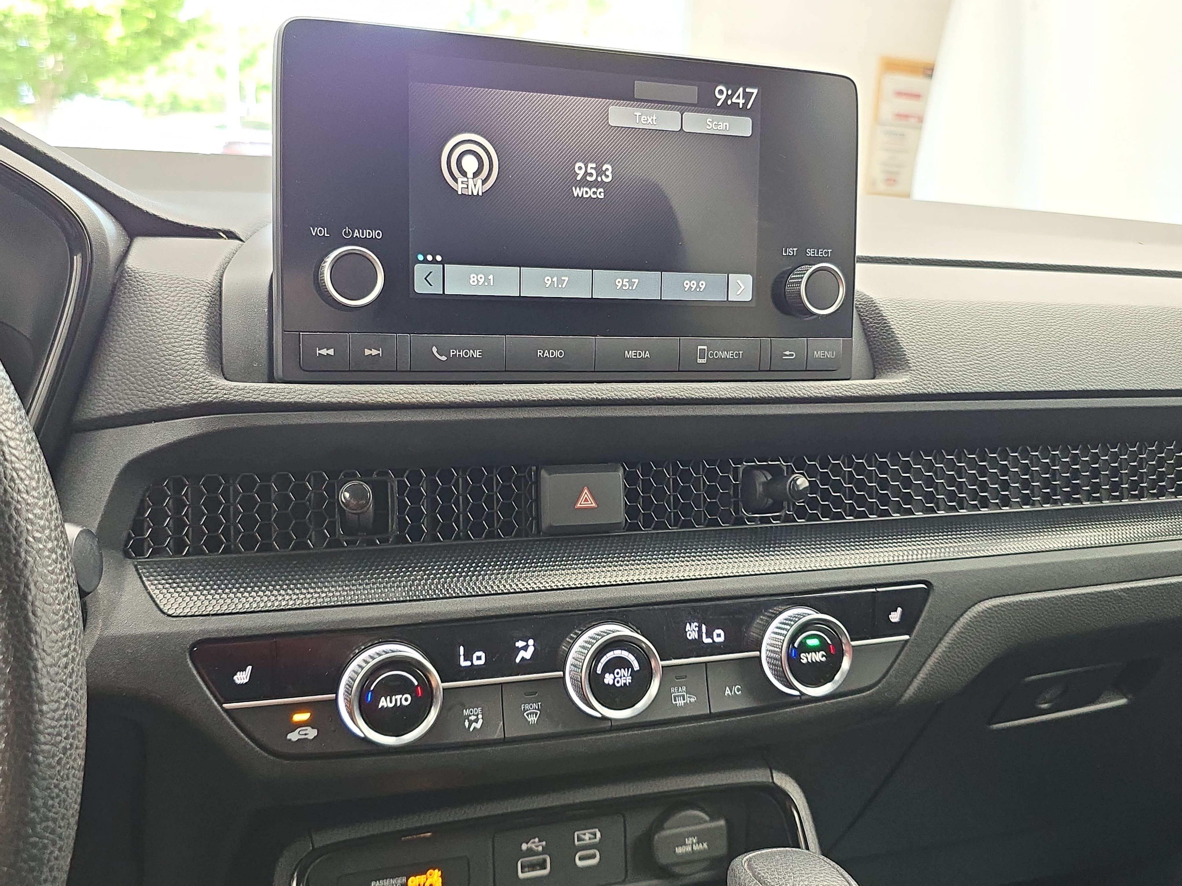 Used 2024 Honda CR-V EX image 19