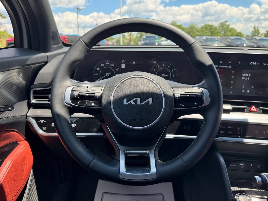 Certified 2025 Kia Sportage SX AWD/4WD image 15