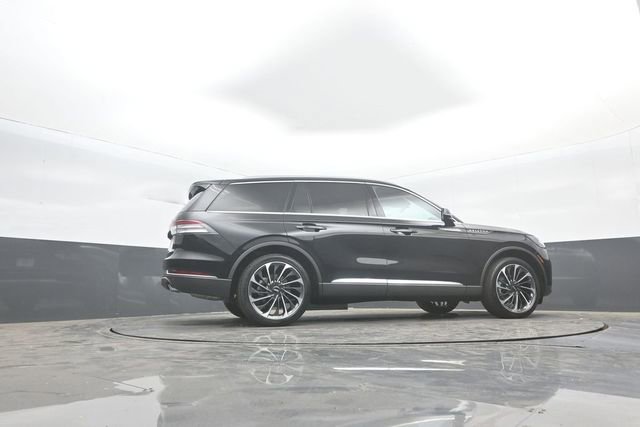 Used 2025 Lincoln Aviator Reserve w/ Equipment Group 201A AWD/4WD image 42