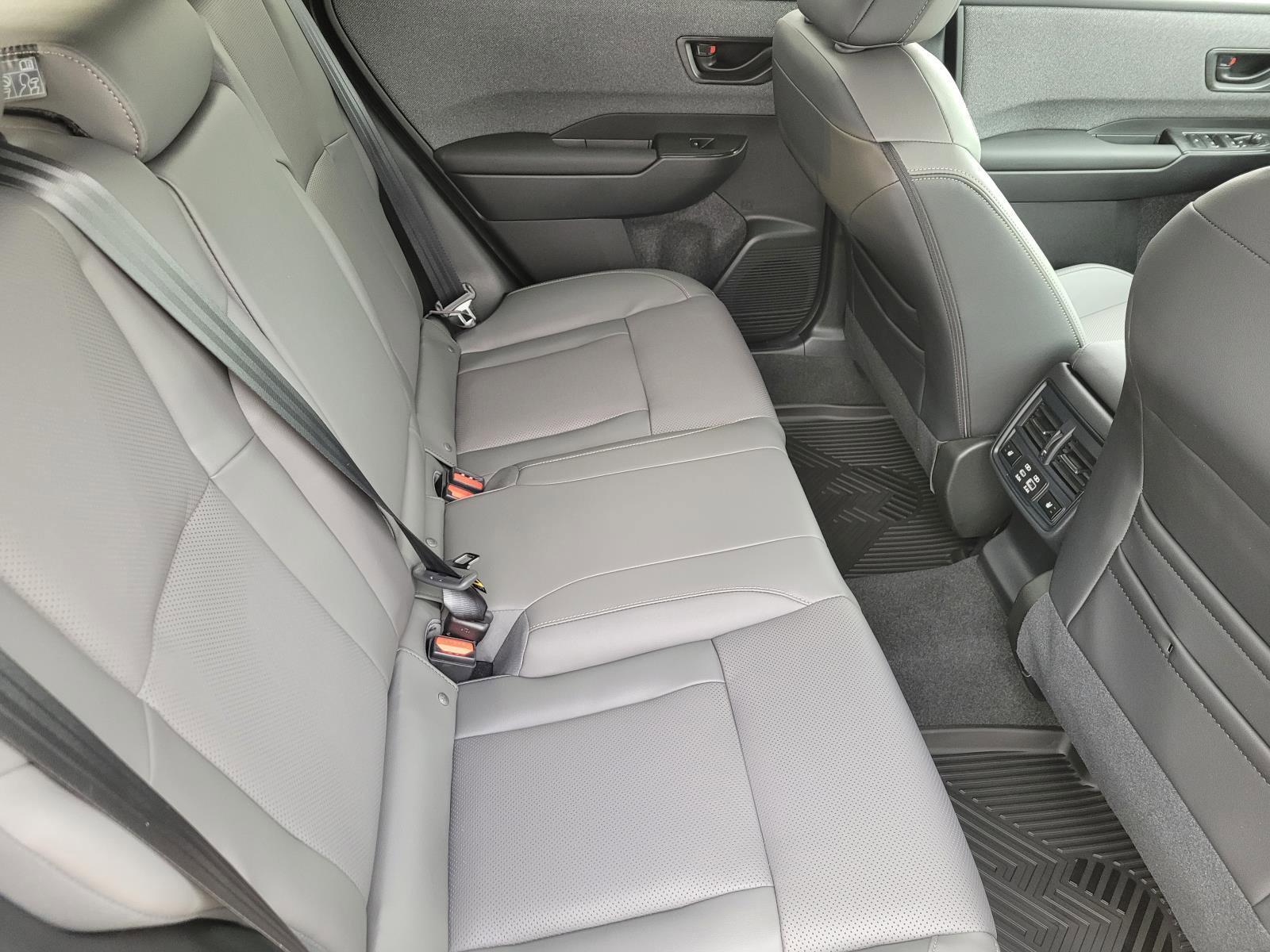 New 2026 Subaru Outback Limited image 12