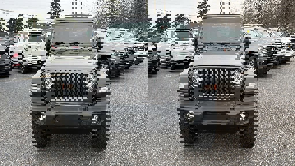 Used 2023 Jeep Wrangler Sport S image 2