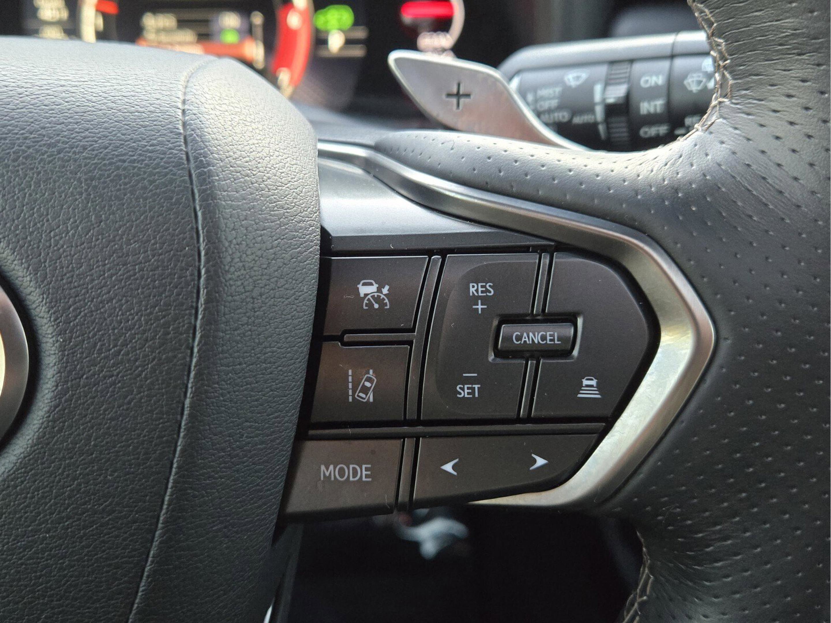 Certified 2024 Lexus LX 600 F Sport image 29