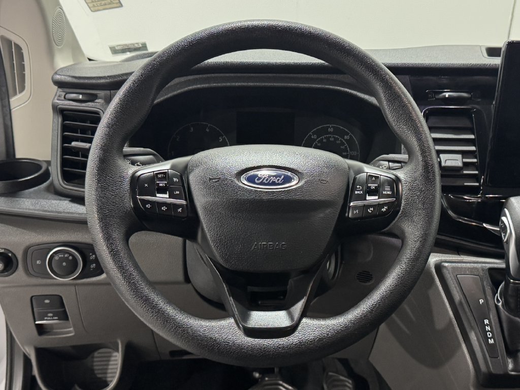 Used 2025 Ford Transit 350 XLT RWD image 5
