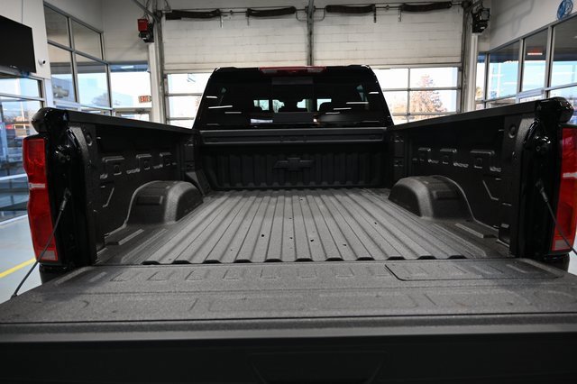 New 2026 Chevrolet Silverado 2500 High Country w/ Midnight Edition image 7