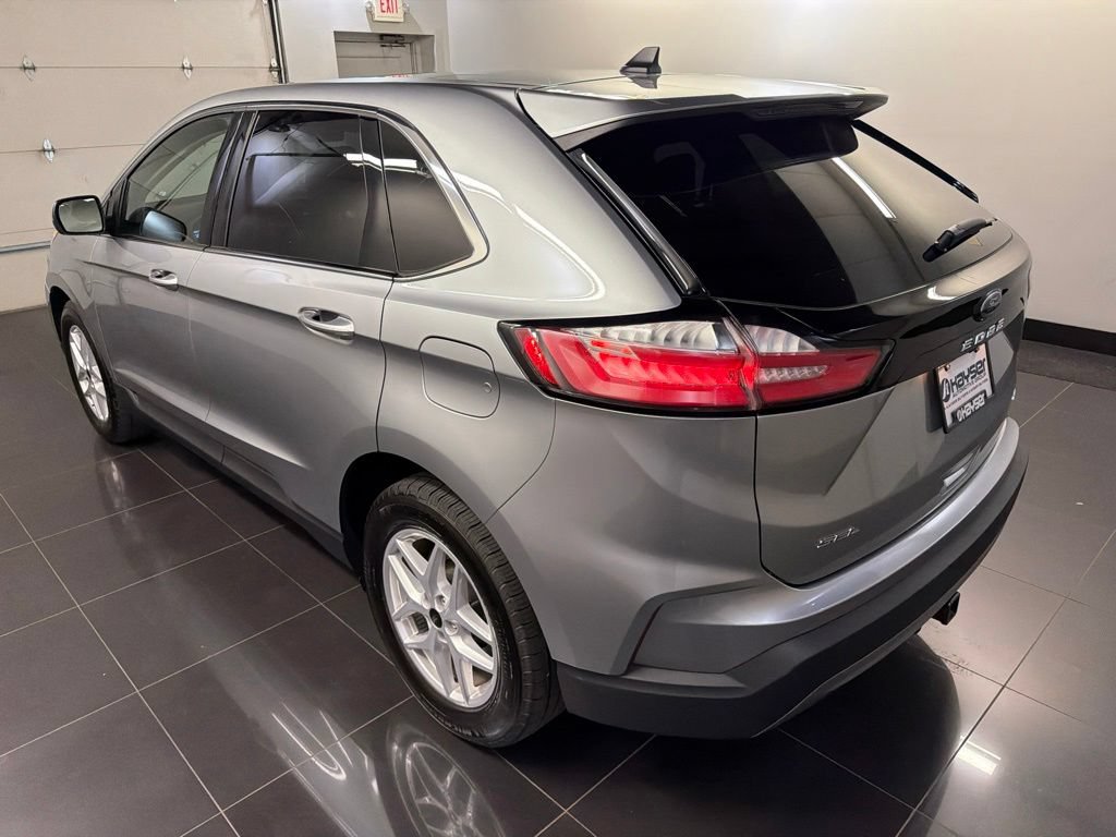 Certified 2023 Ford Edge SEL w/ Convenience Package AWD/4WD image 4