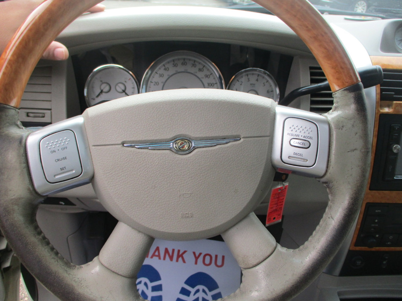 Used 2007 Chrysler Aspen Limited image 14