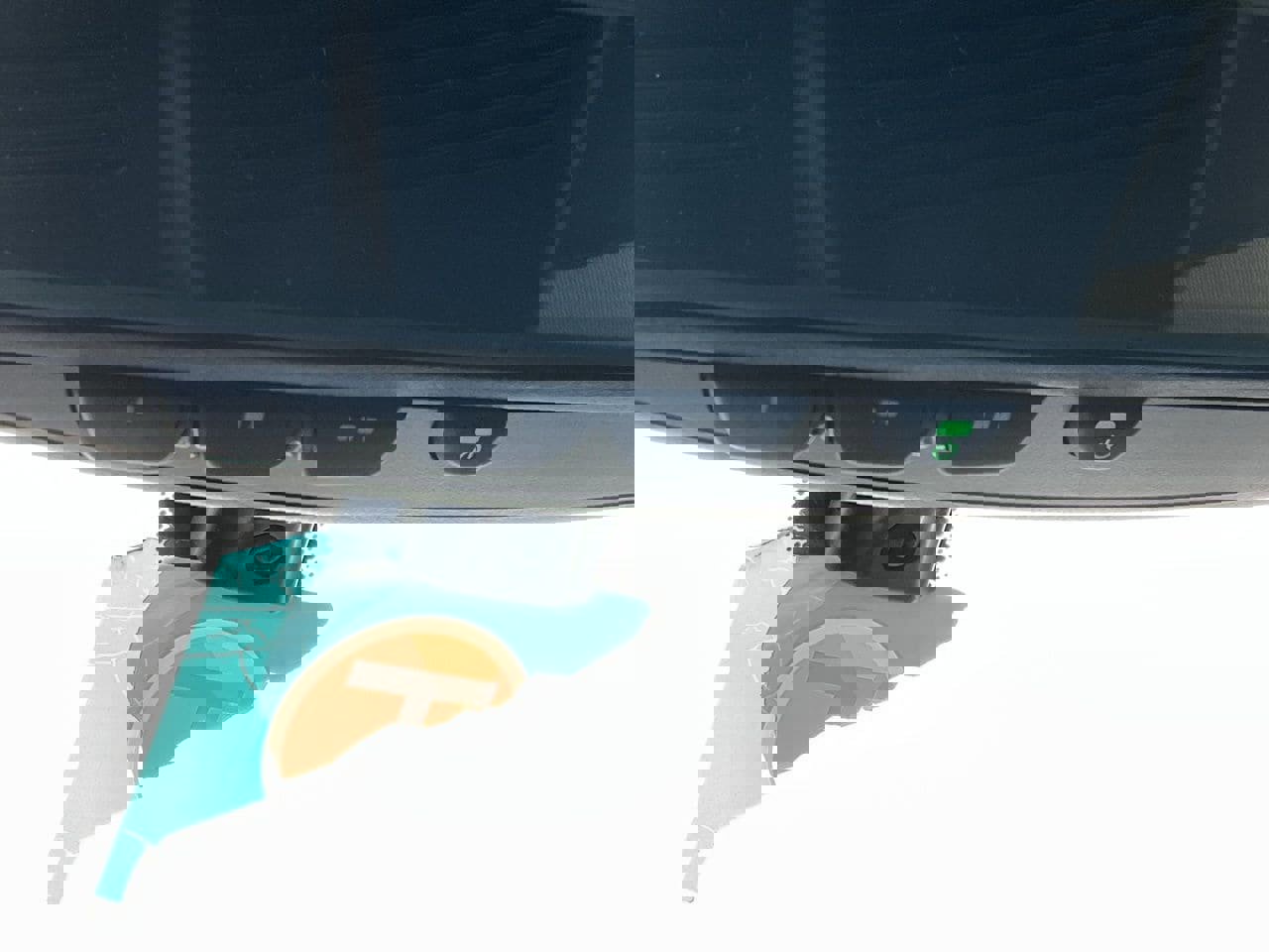 Used 2023 Nissan Rogue SL w/ SL Premium Package image 30