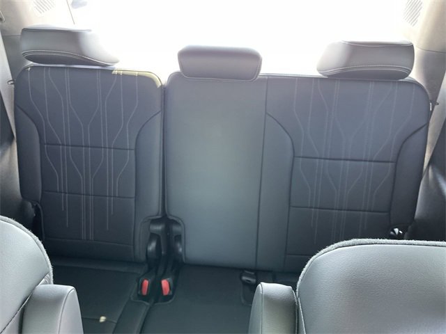 New 2026 Buick Enclave Avenir w/ Super Cruise Package image 24