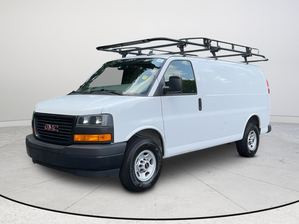 Certified 2022 GMC Savana 2500 w/ Driver Convenience Package RWD image 5