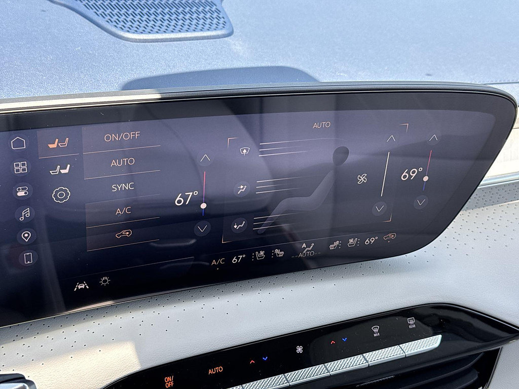 New 2026 Buick Enclave Avenir w/ Super Cruise Package AWD/4WD image 12