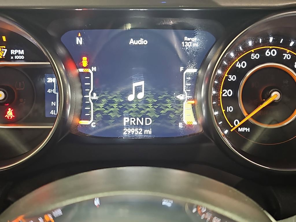 Used 2022 Jeep Wrangler Unlimited Sahara w/ Cold Weather Group image 18