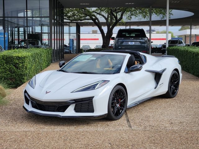 New 2026 Chevrolet Corvette Z06 w/ Stealth Interior Trim Package RWD image 3