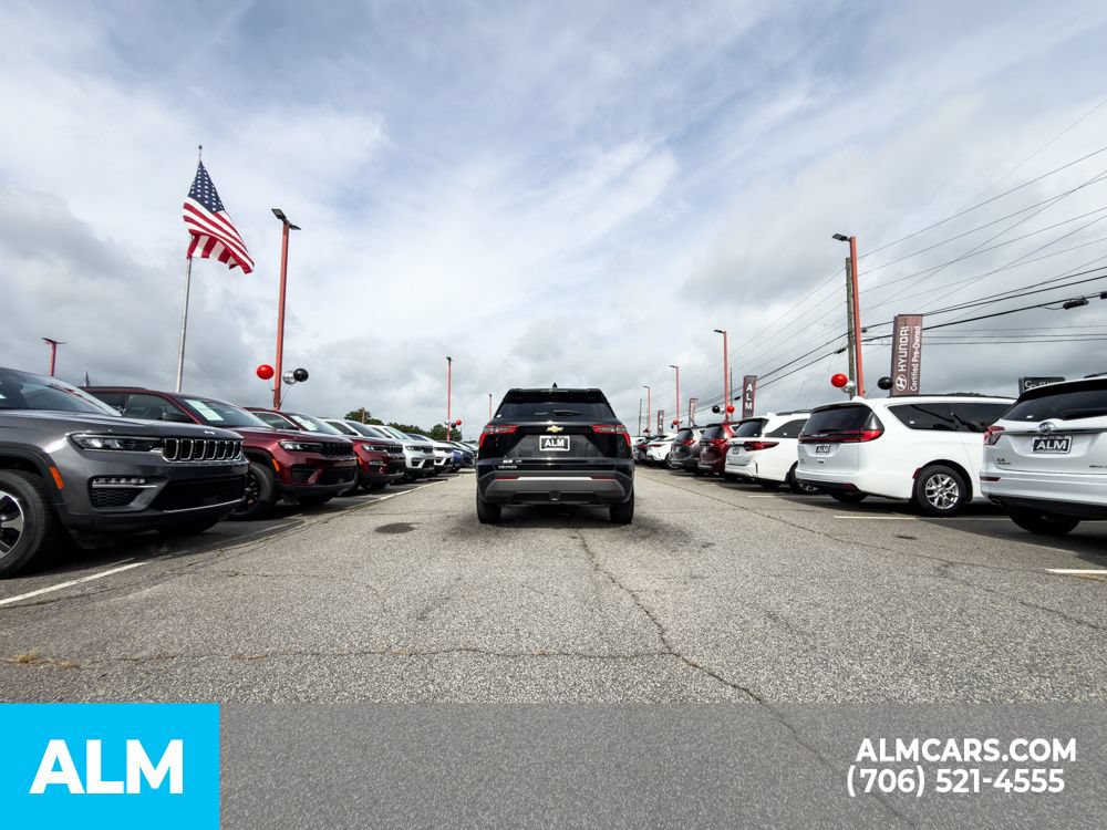Used 2026 Chevrolet Equinox LT w/ Convenience Package II FWD image 6