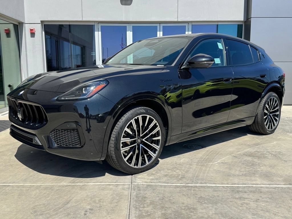 Used 2025 Maserati Grecale Modena AWD/4WD image 5
