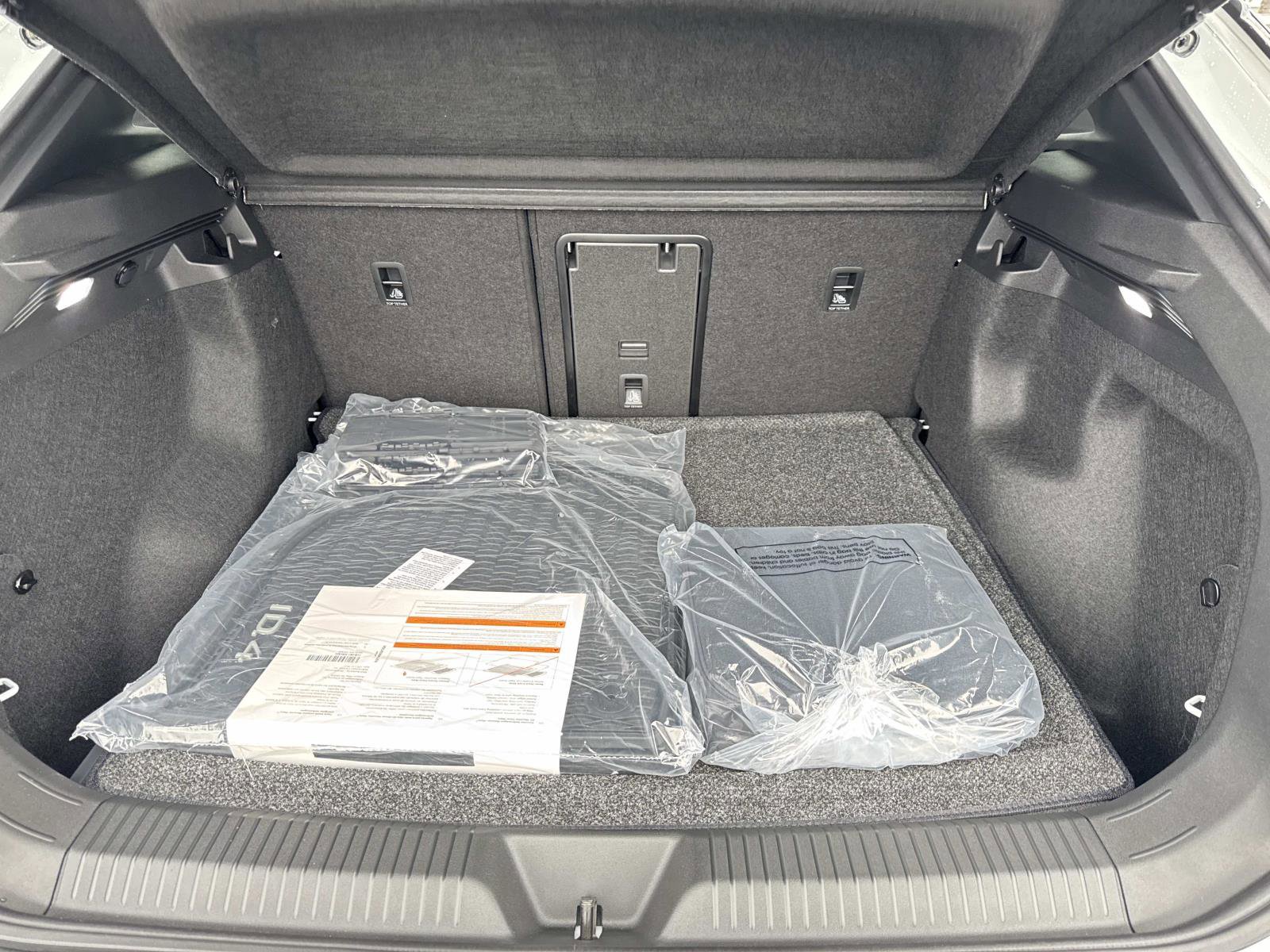 New 2025 Volkswagen ID.4 Pro S image 7