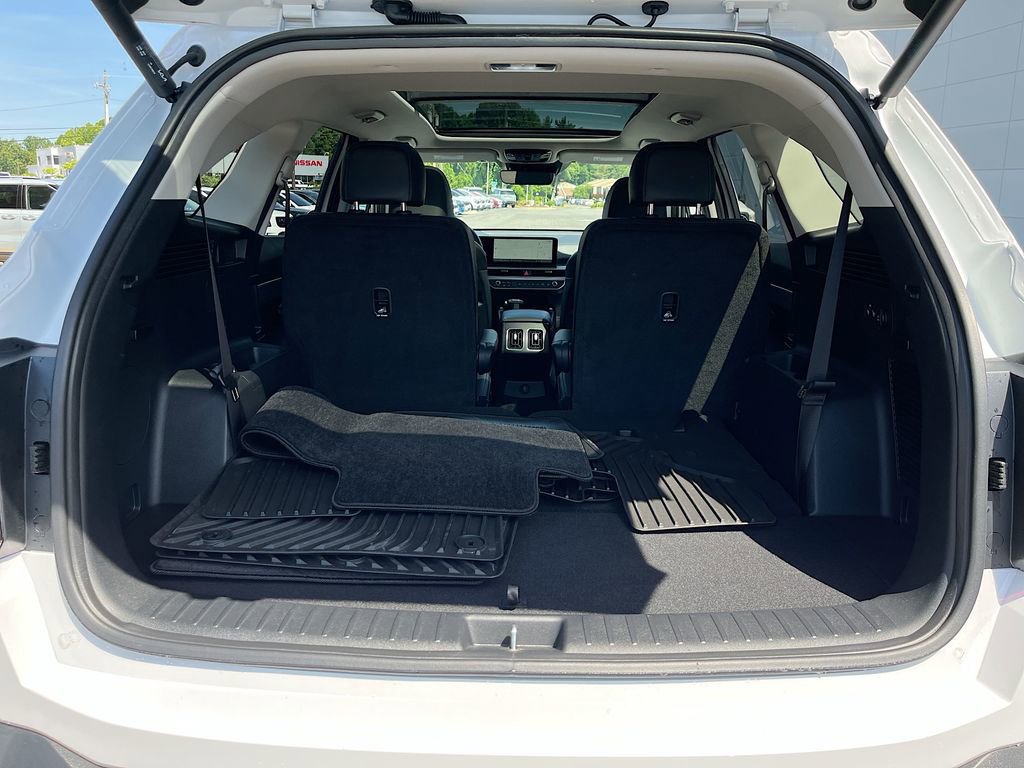 Certified 2025 Kia Sorento EX w/ Panoramic Sunroof Package AWD/4WD image 33