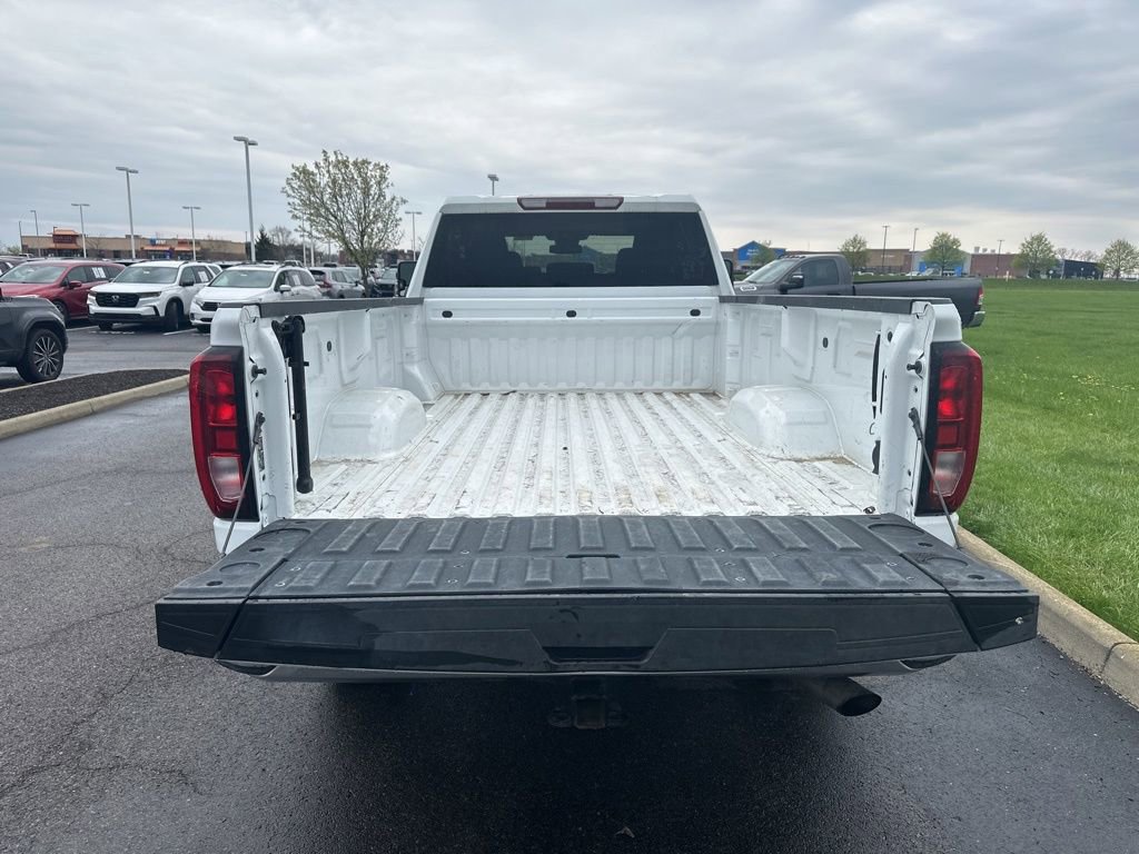 Used 2024 GMC Sierra 3500 SLE w/ SLE Convenience Package image 11