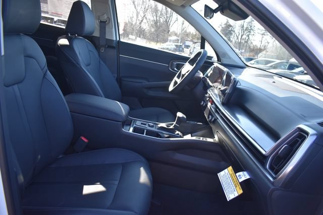New 2026 Kia Sorento EX AWD/4WD image 14