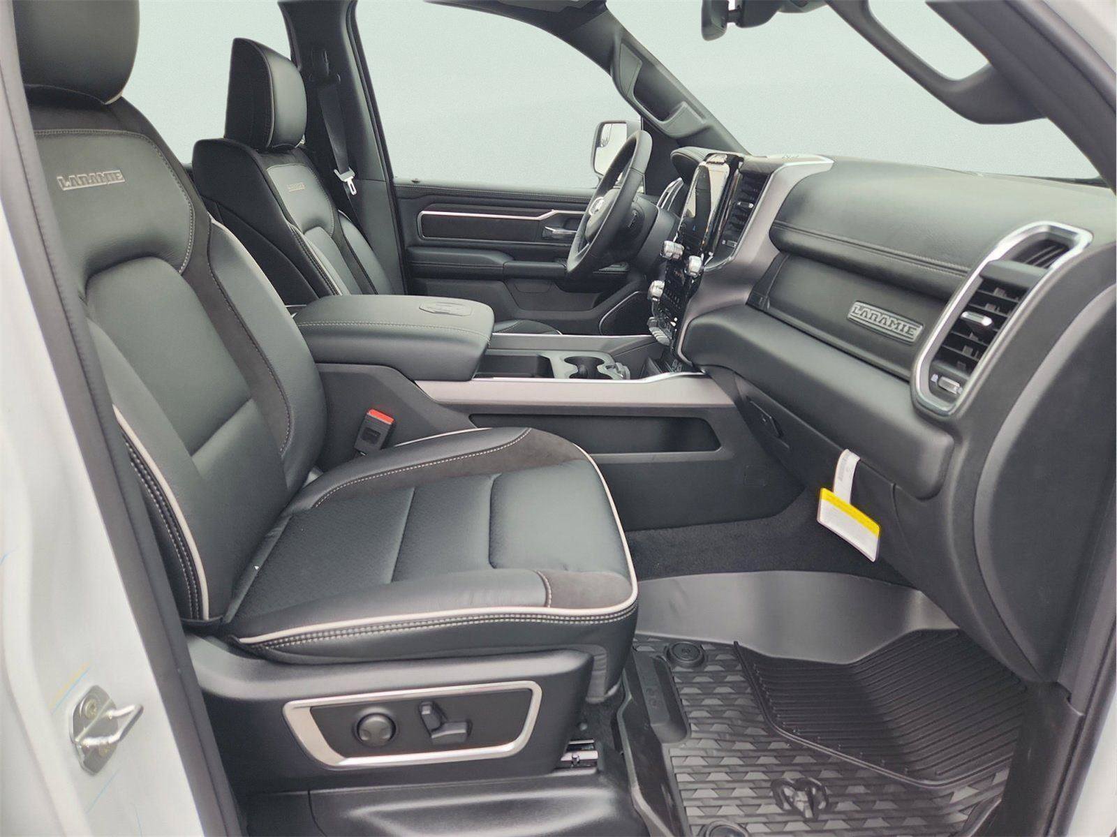New 2026 RAM 1500 Laramie w/ Night Edition AWD/4WD image 24