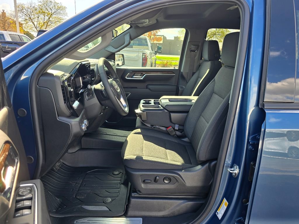 New 2026 GMC Sierra 1500 Elevation w/ Elevation Select Package AWD/4WD image 14