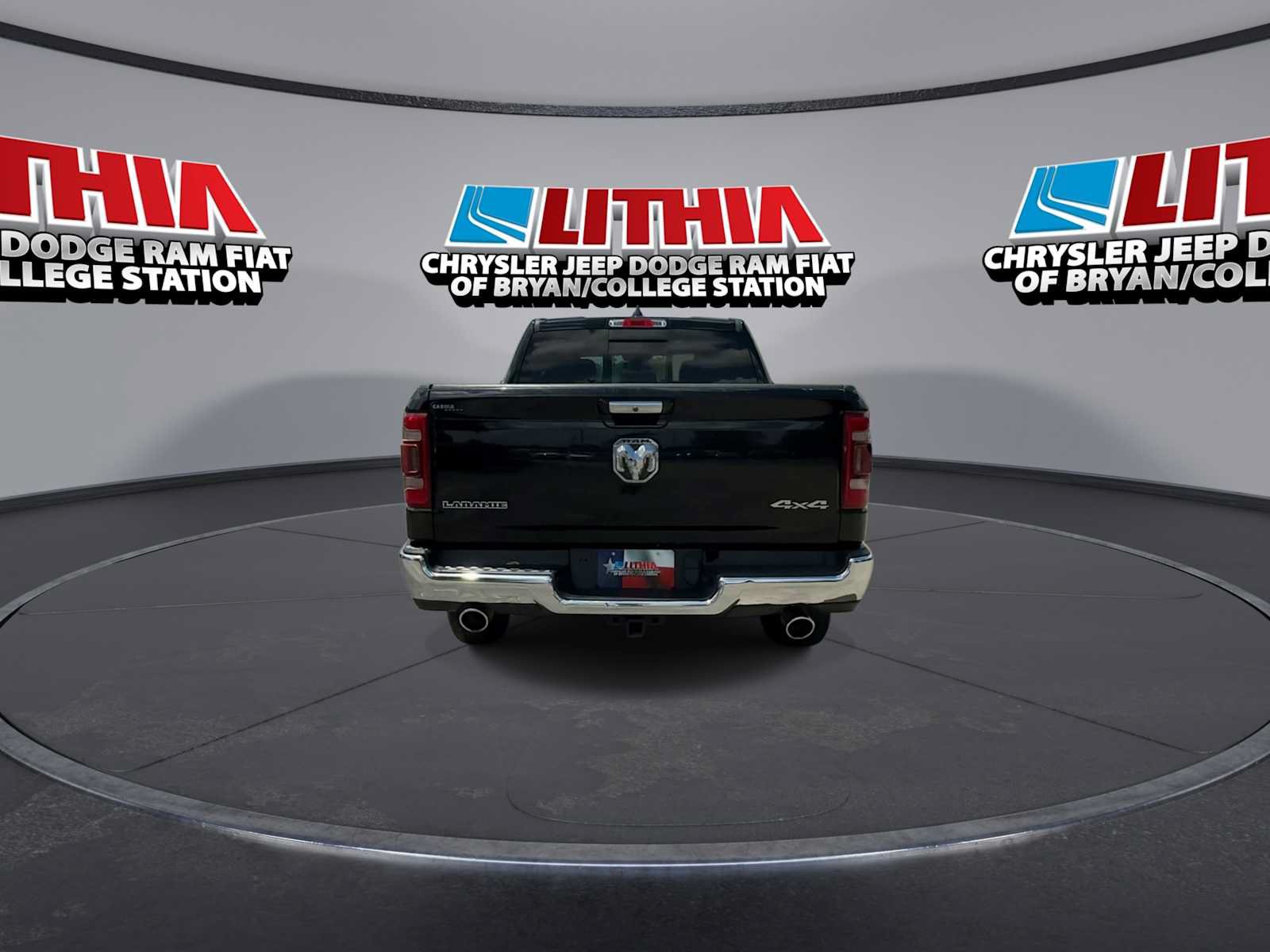Used 2019 RAM 1500 Laramie w/ Trailer Tow Group AWD/4WD image 7
