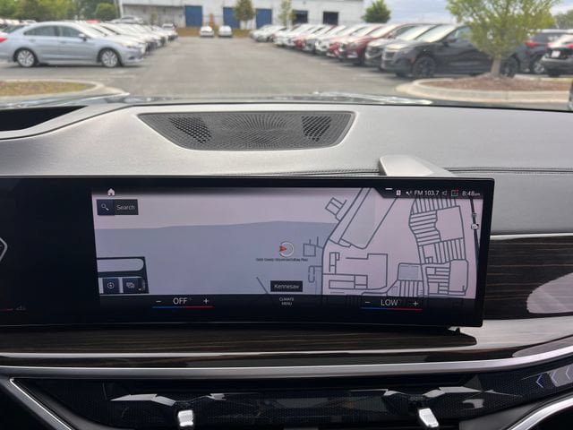 Used 2023 BMW X7 xDrive40i w/ Executive Package AWD/4WD image 25