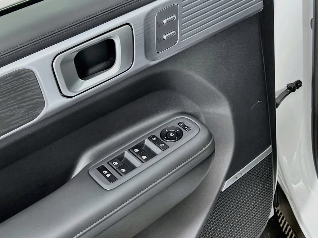 New 2026 Hyundai Santa Fe Limited AWD/4WD image 15