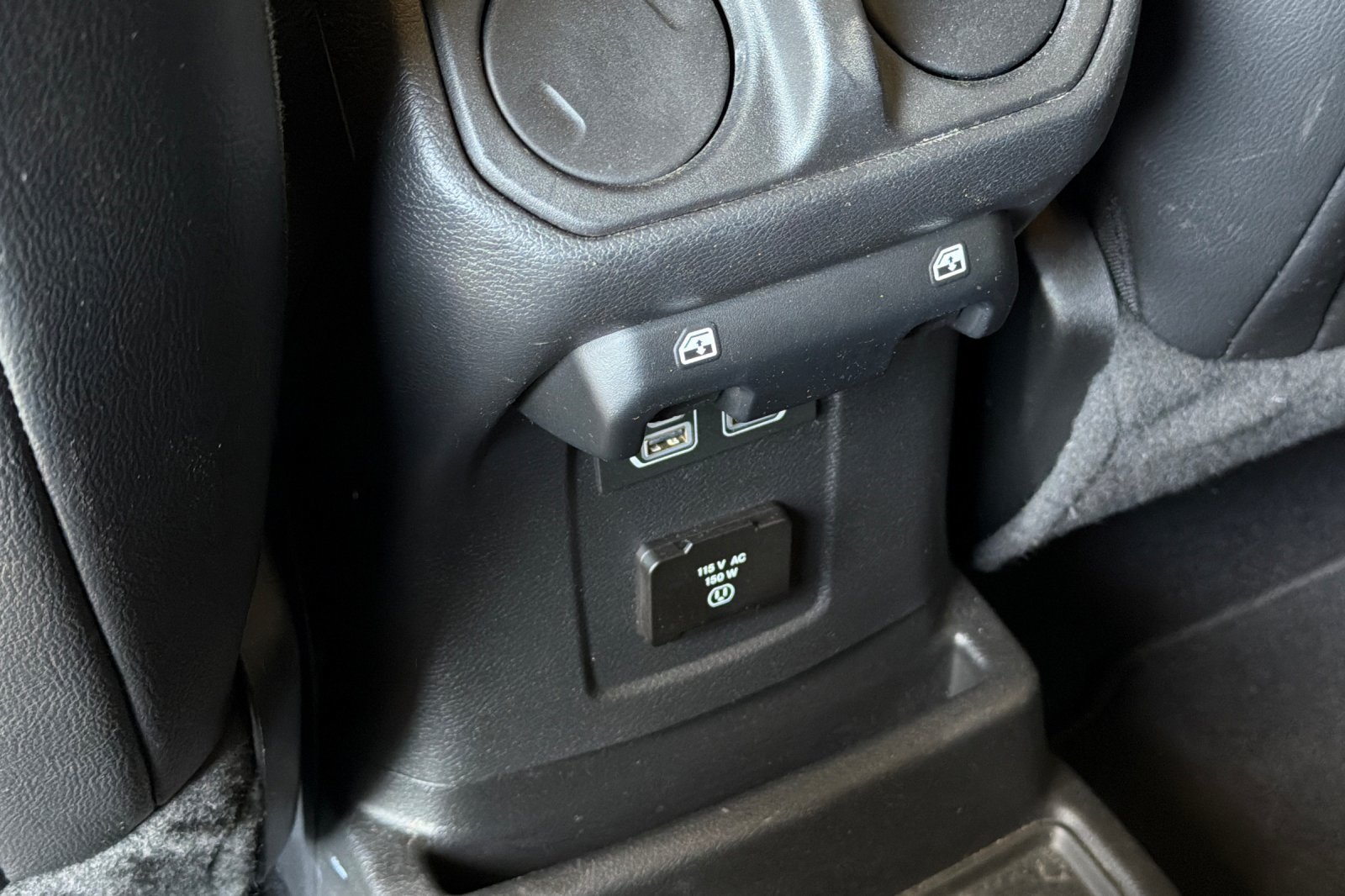 Used 2021 Jeep Wrangler Unlimited Sahara AWD/4WD image 14