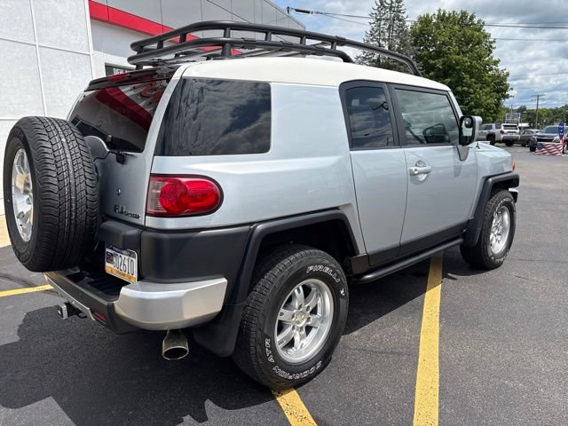 Used 2007 Toyota FJ Cruiser 4WD video 3