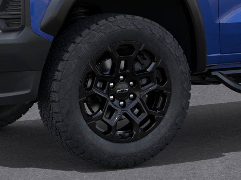 New 2026 Chevrolet Colorado Trail Boss w/ Midnight Edition AWD/4WD image 9